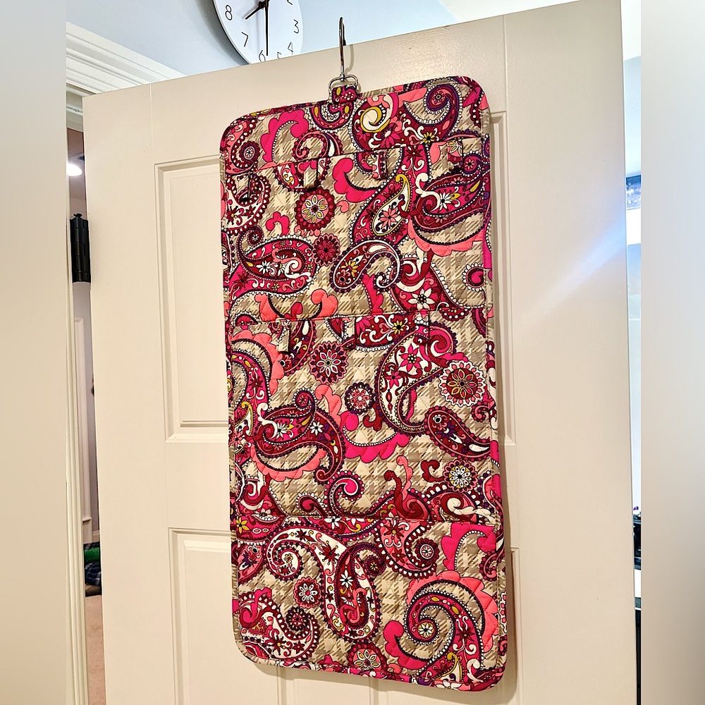 Vera Bradley Keep It Up Hanging Organizer